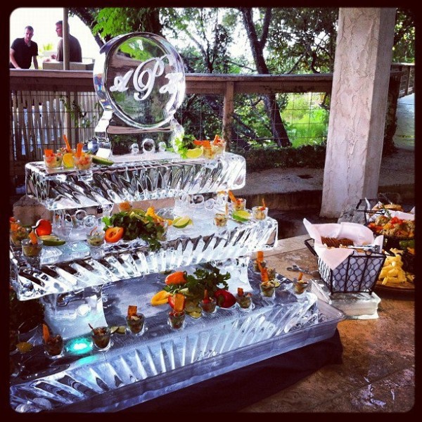 ice, ice sculpture, crave, crave catering, ice design, ice sculpting, austin catering