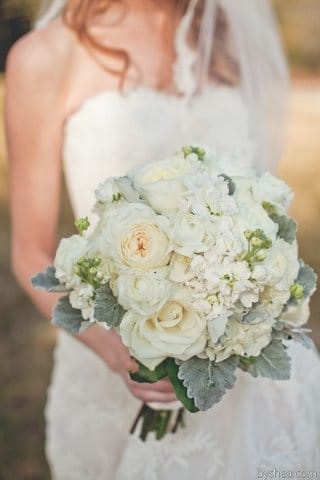 crave catering, vendor spotlights, austin weddings, weddings, austin vendors, austin wedding vendors, floral, bouquets