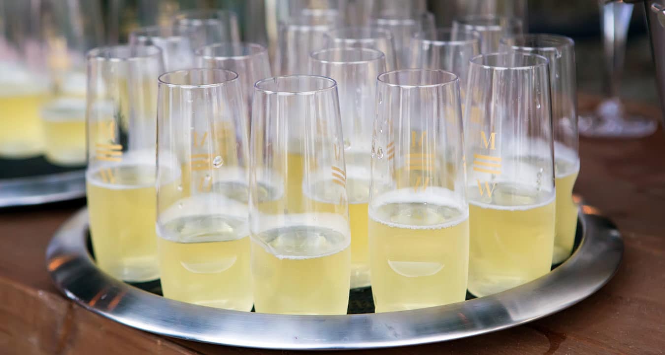 tray of champagne for wedding toasts